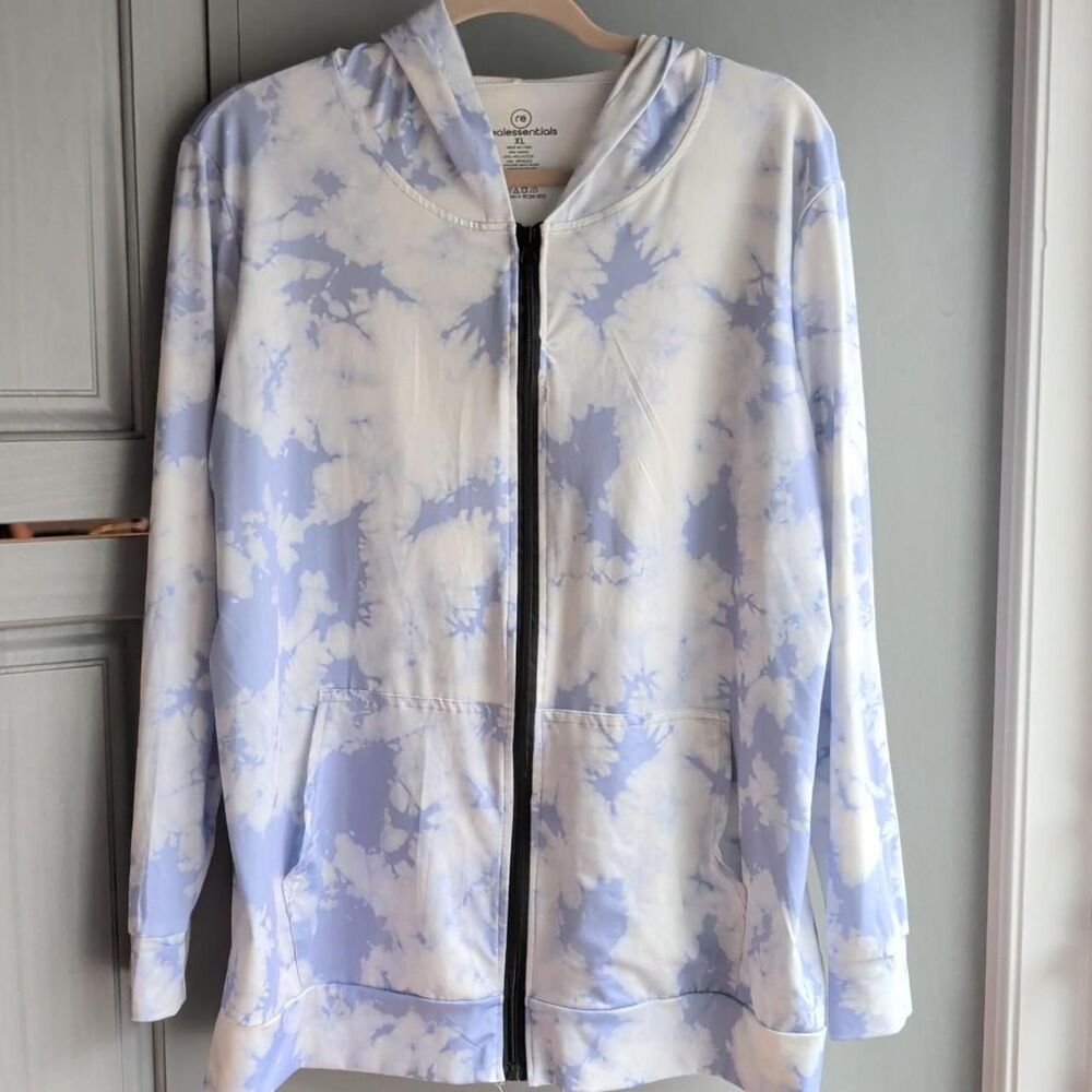 Unbranded Women's Blue and White Hoodie